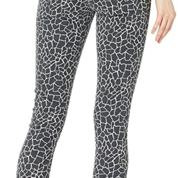 SANCTUARY Social Standard Skinny Crop - Sunbaked Black NWT - Picture 2 of 6